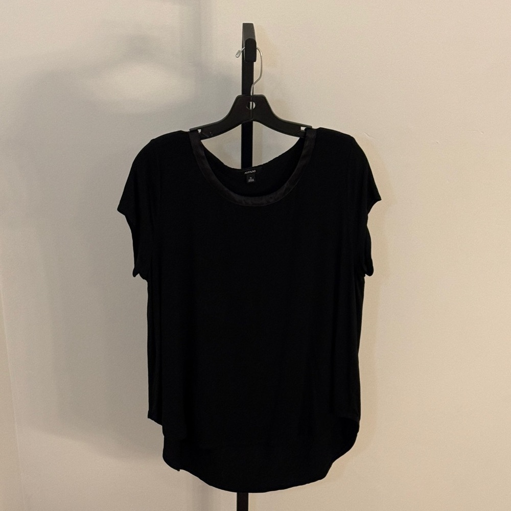Women's Black Top